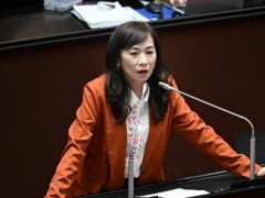 侯汉廷批林宜瑾情绪失控拍桌砸人 {贪污}犯审预算引争议