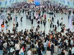 史上最长16天中秋国庆假期运输来了 预计5400万人次出行！！（图）